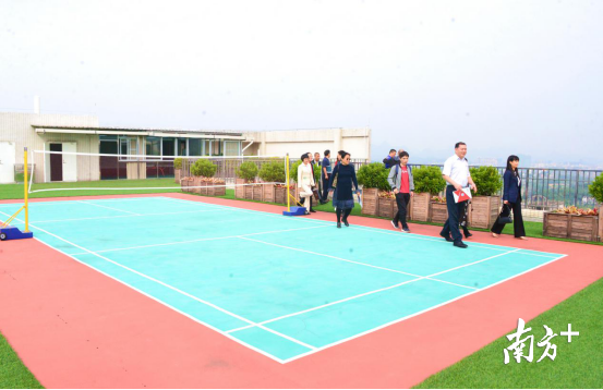 連州市人才驛站建設(shè)面積約1500平方米，功能齊全，配套完善。圖為健身運動場。黃津 攝