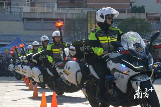 鐵騎巡演。張曉欣 攝