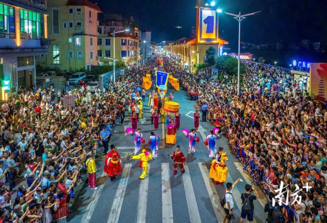 “到連州過周末 到連州吃宵夜”成為旅游品牌。丘貴星 攝