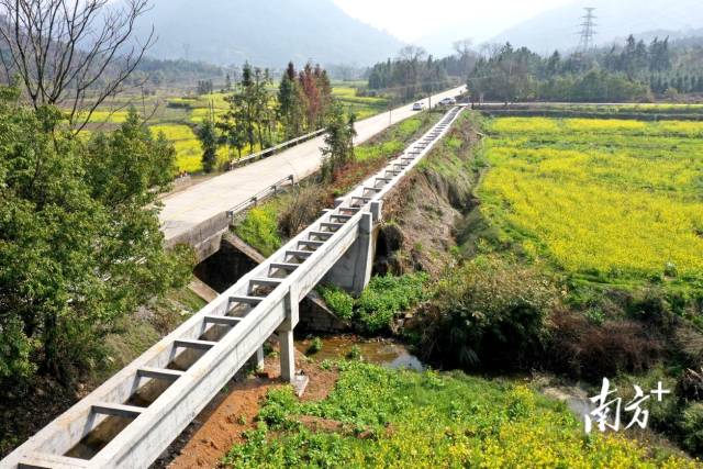 連州市西岸鎮(zhèn)蘭管水庫(kù)灌區(qū)石馬渡槽重建后。連州水利局 供圖