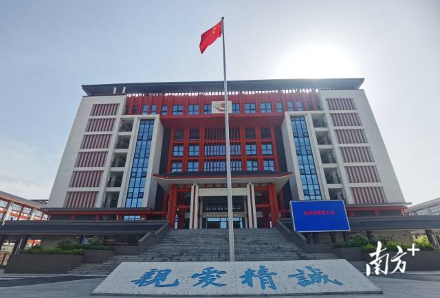廣州六中連州實驗學校。黃津 攝